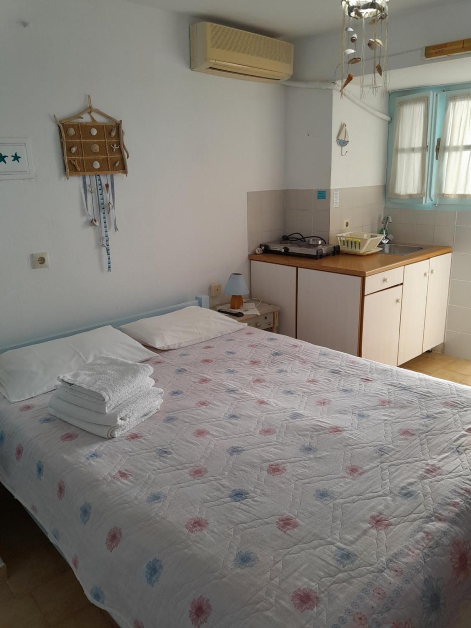Thalassino Ageri Gialiskari  Ruang foto
